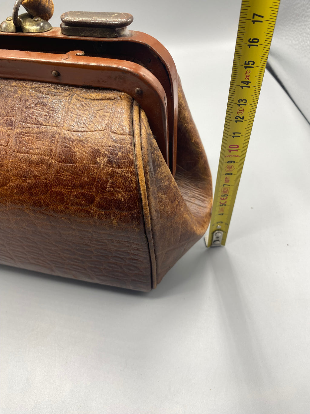 Profil du petit sac Gladstone ancien et soufflet latéral