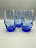 Trois grands verres vintage bleu cobalt à décor en relief