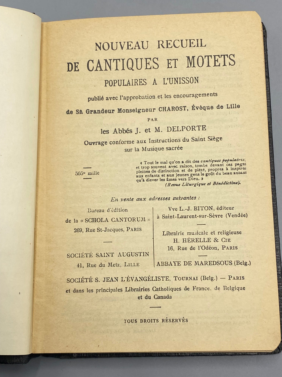 Page intérieure du livre religieux des abbés Delporte