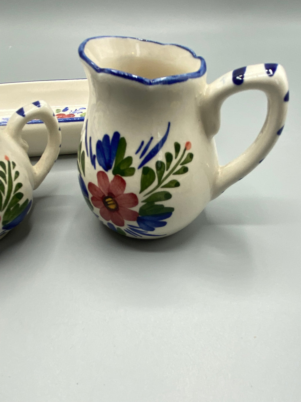 Ensemble miniature Bleu Bonheur avec sucrier, crémier et plateau fleuris