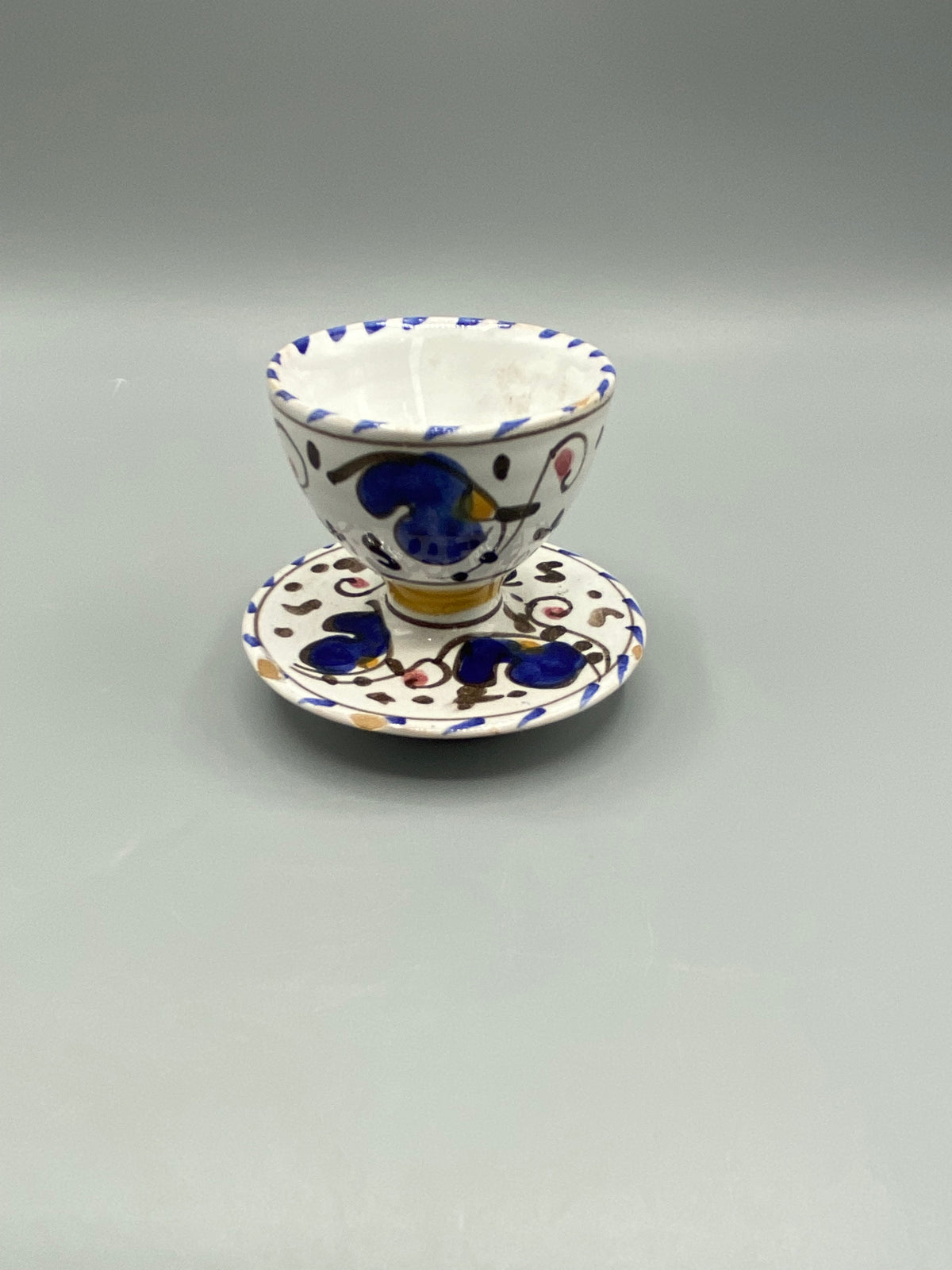 Coquetier italien sur pied-douche à décor floral bleu cobalt
