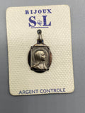 Petite médaille ancienne Vierge Marie en argent sur cartonnage Bijoux S et L